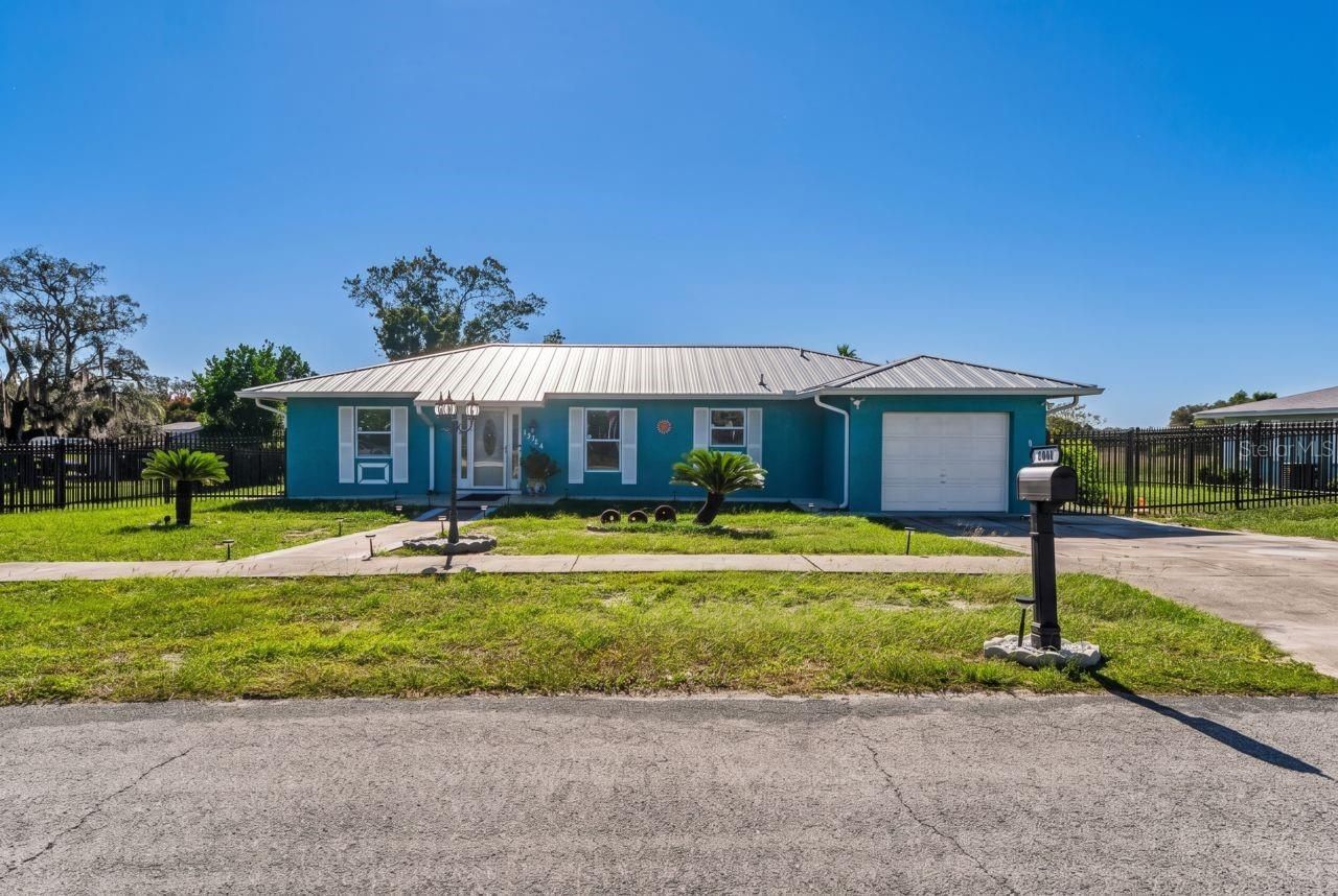 1044 Savoy Court , Spring Hill, FL 34606 Photo