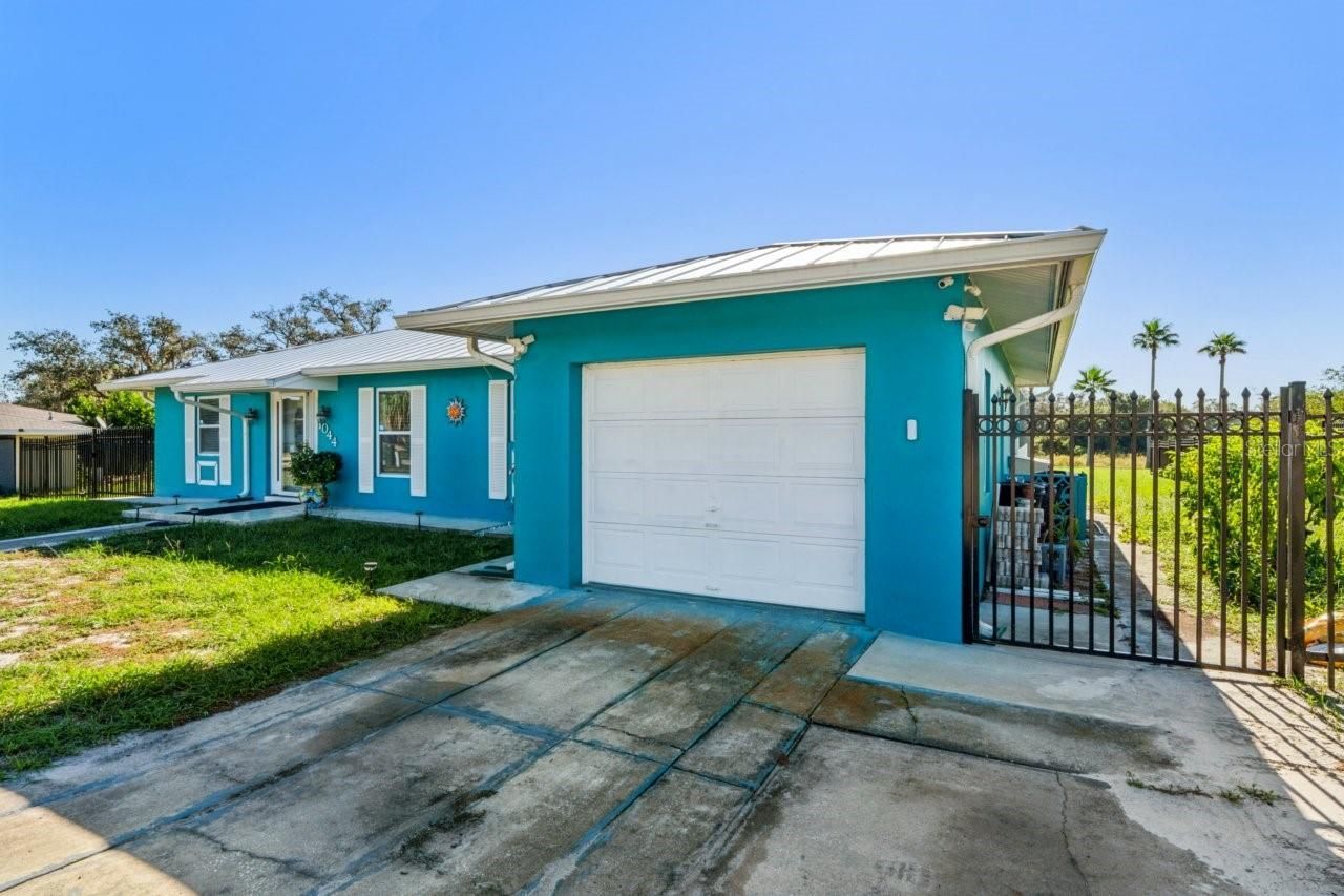 1044 Savoy Court , Spring Hill, FL 34606 Photo