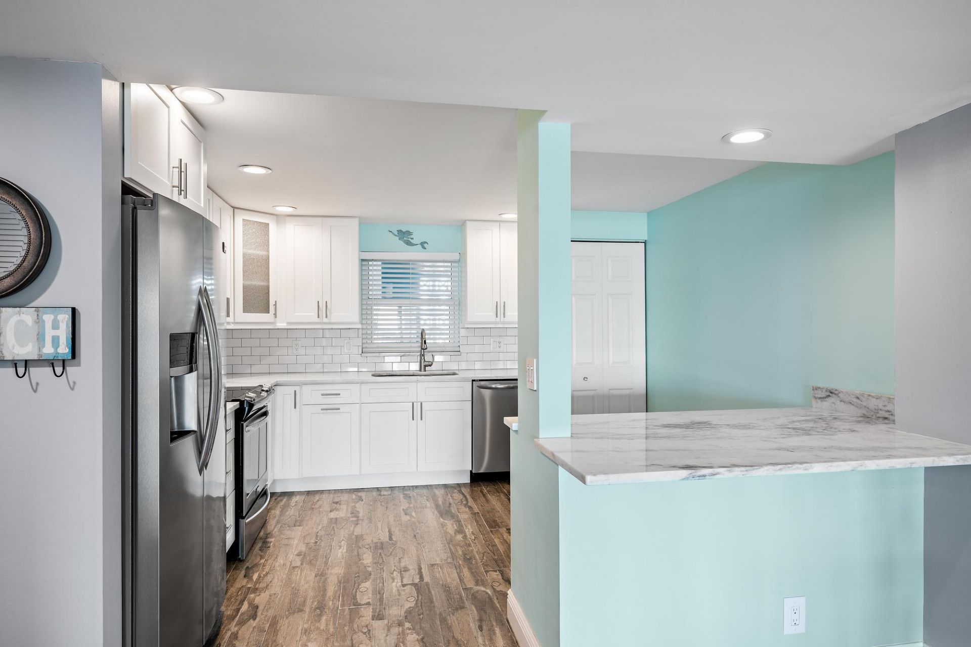 3040 Lake Shore Drive, Unit 903, Riviera Beach, FL 33403 Photo