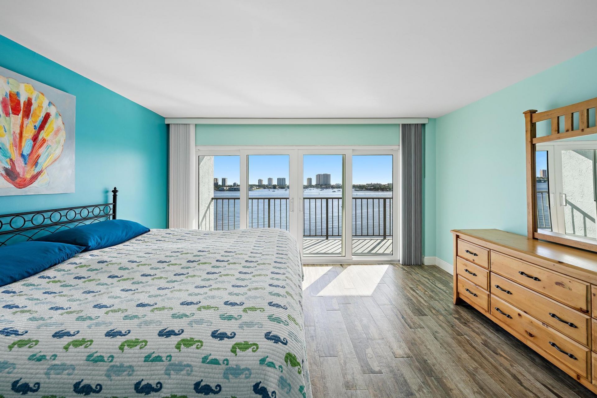 3040 Lake Shore Drive, Unit 903, Riviera Beach, FL 33403 Photo