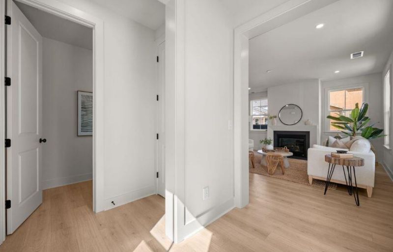 821 Gentle Breeze Drive Photo 4