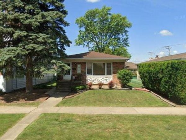 1636 S Cora Street, Des Plaines, IL 60018