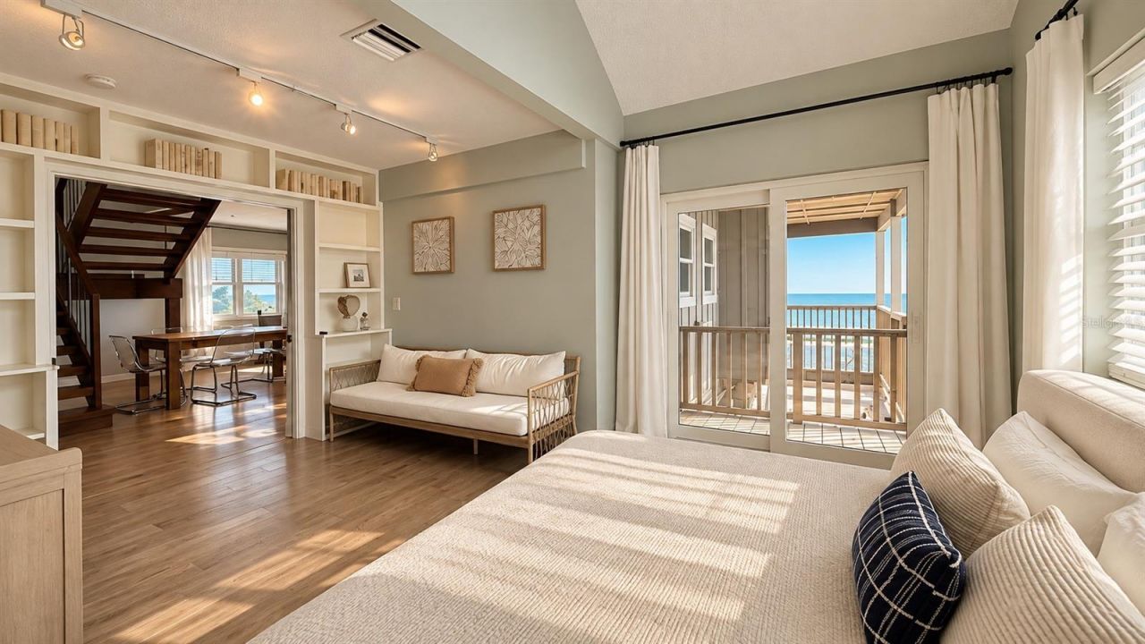 8300 W Gulf Boulevard, Treasure Island, FL 33706 Photo