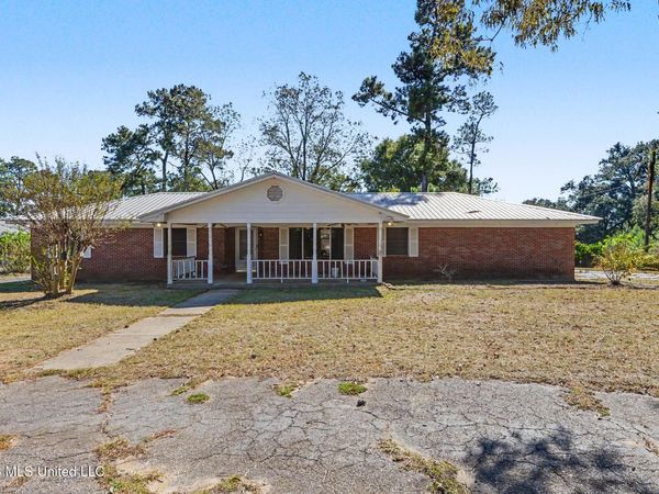 2672 Dickerson Sawmill Road, Lucedale, MS 39452