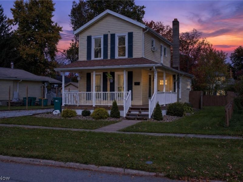 291 Vine Street, Geneva, OH 44041 Photo 3
