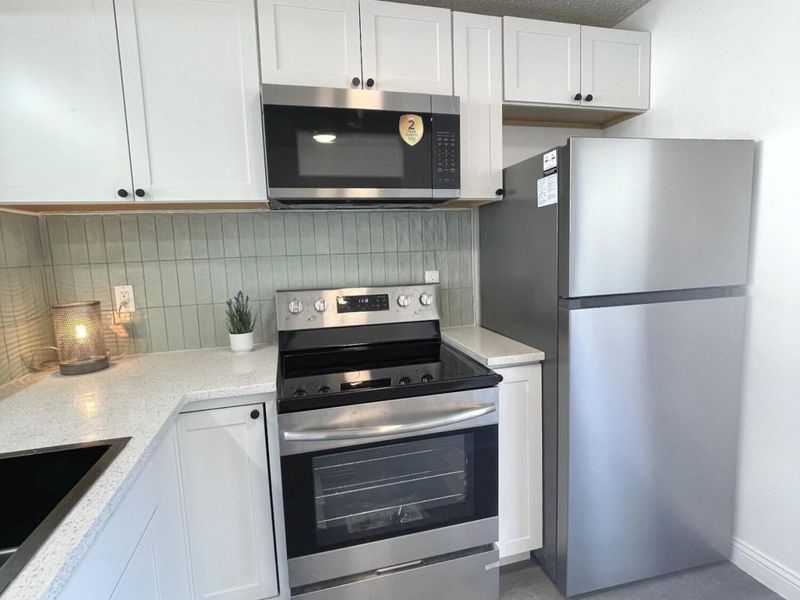 7706 Barkwood Drive , Unit 3E, Worthington, OH 43085 Photo 8