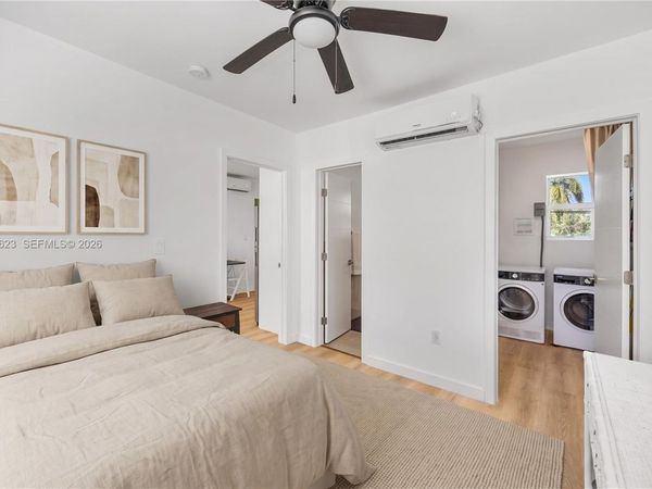 817 Tyler St , Unit 10, Hollywood, FL 33019