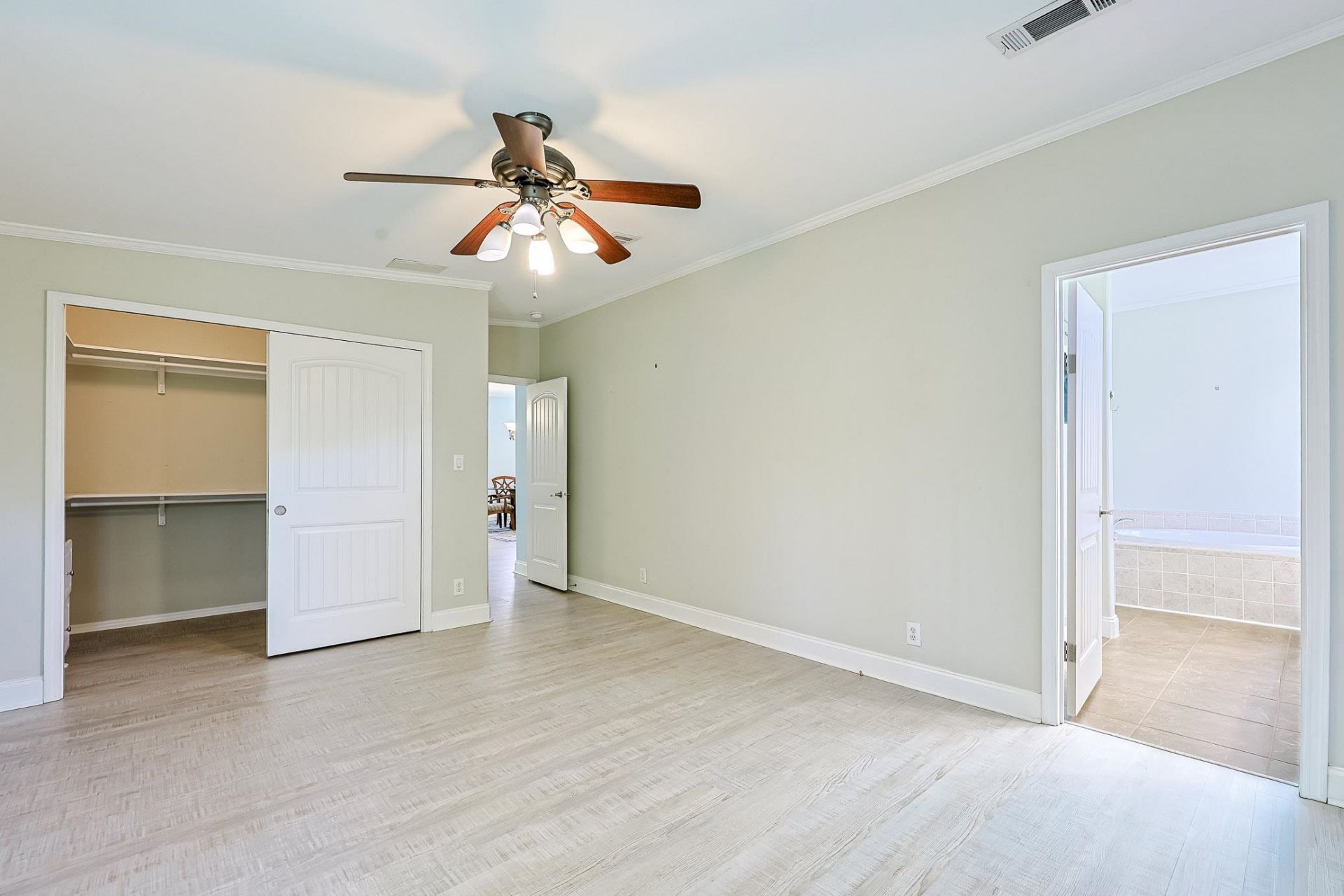 137 Wellspring Dr.  Photo 17
