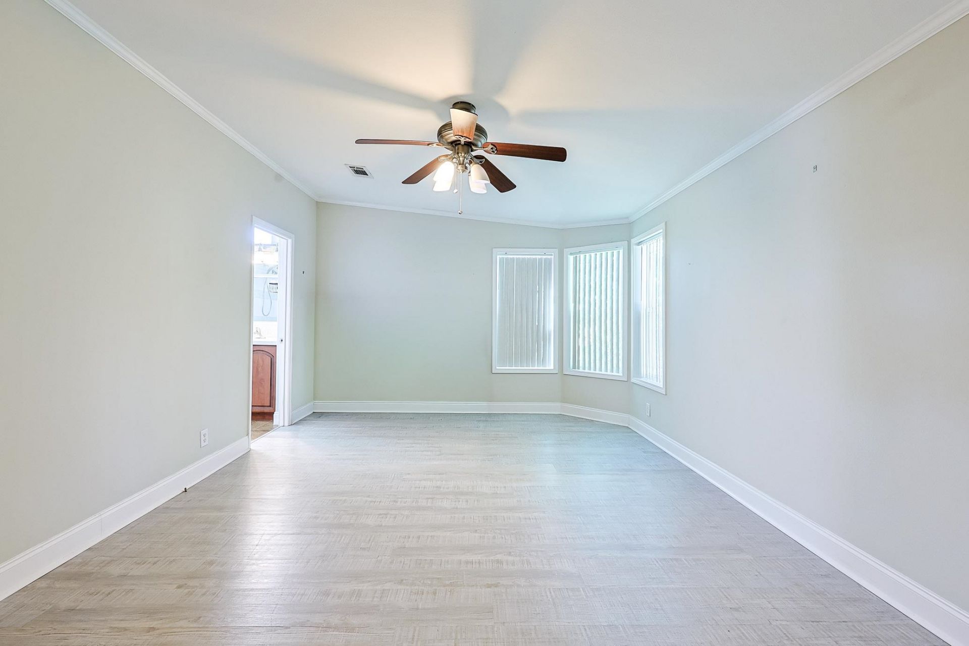 137 Wellspring Dr.  Photo 21