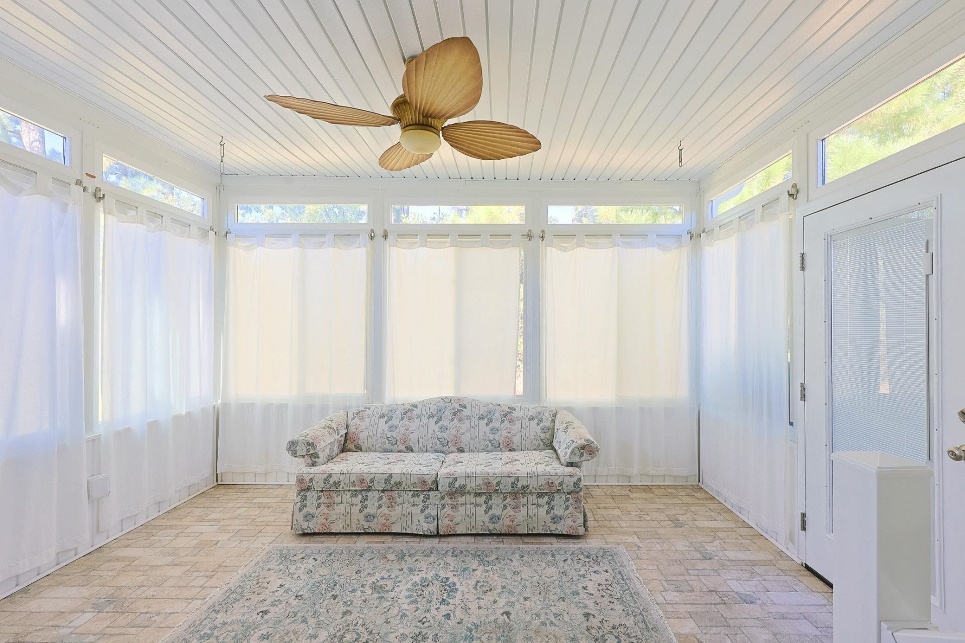 137 Wellspring Dr.  Photo 25