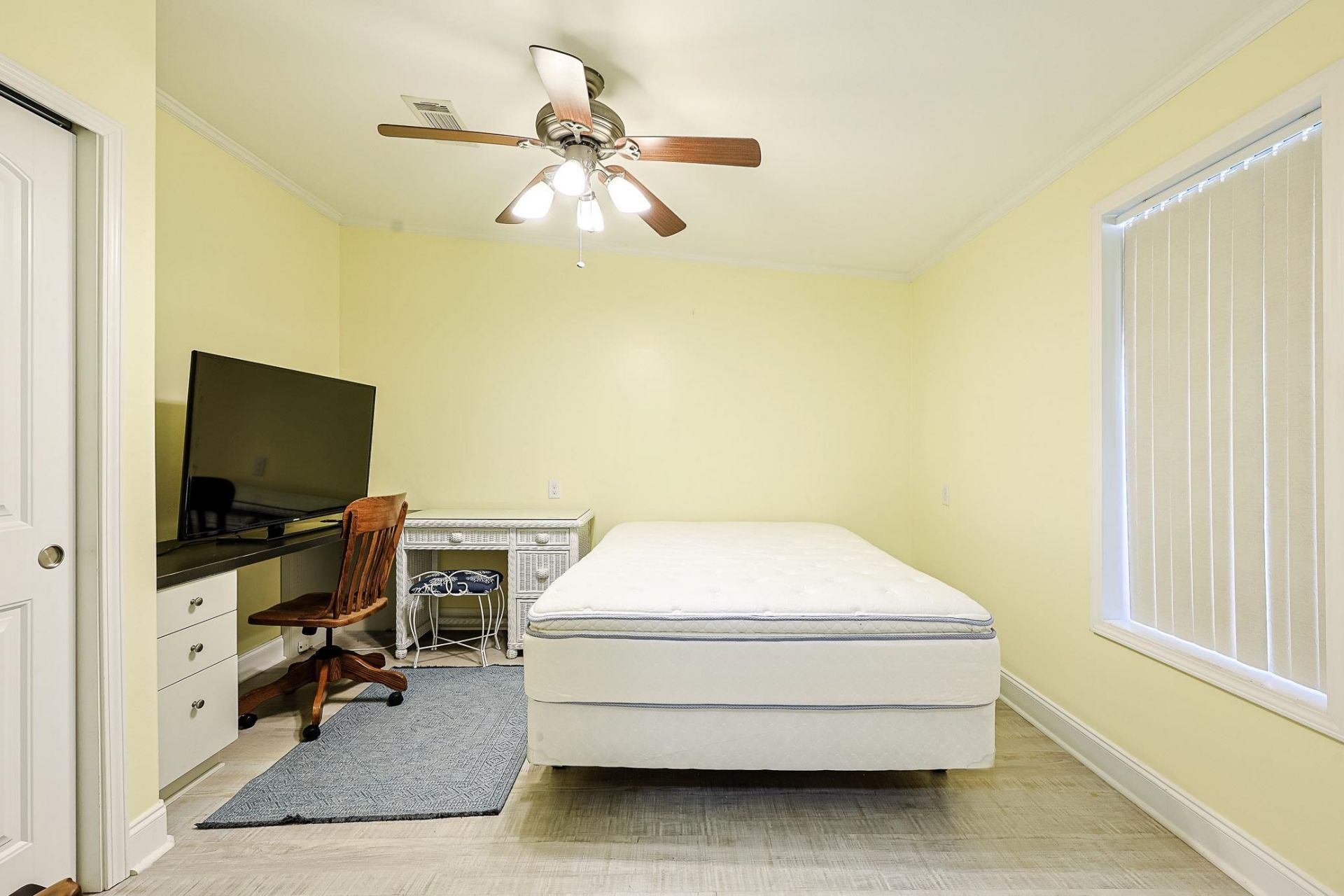 137 Wellspring Dr.  Photo 33