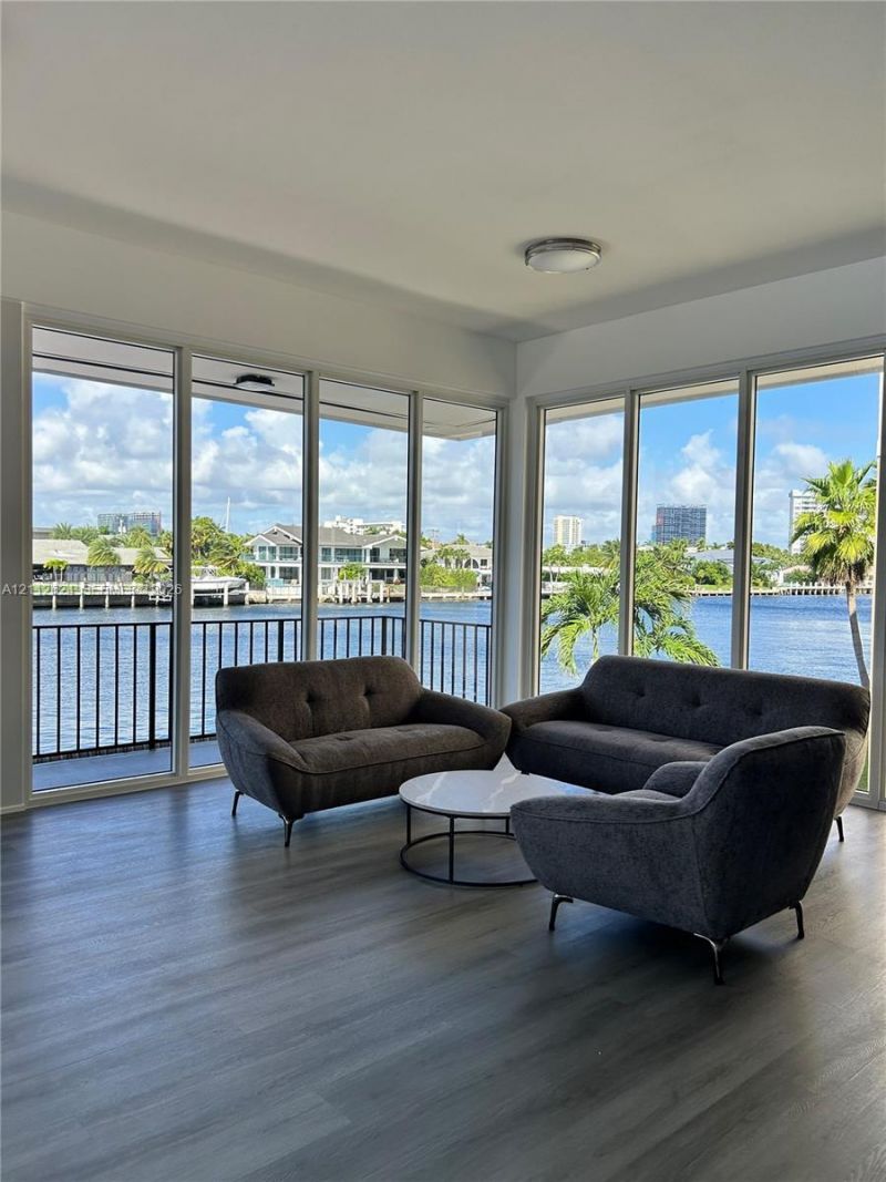 3113 S Ocean Dr , Unit 302, Hallandale Beach, FL 33009 Photo