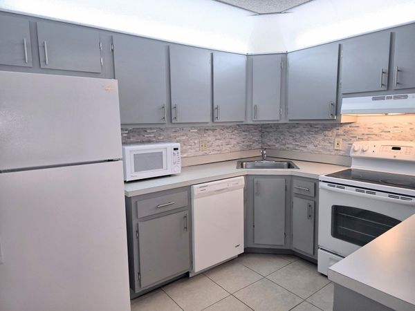 2779 EMORY Drive W, Unit E, West Palm Beach, FL 33422