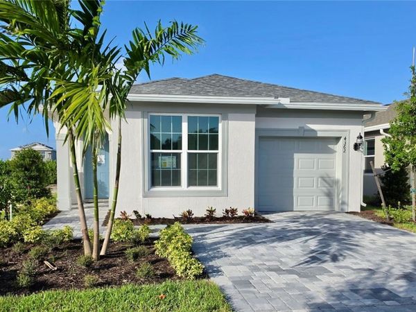 4362 Santa Maria Circle, Unit ASCENT 256, Vero Beach, FL 32967