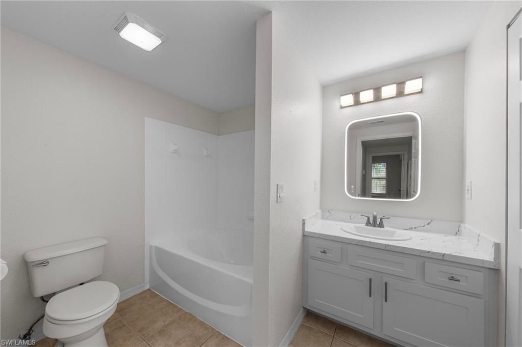 23710 Walden Center Dr , Unit 304, Estero, FL 34134 Photo