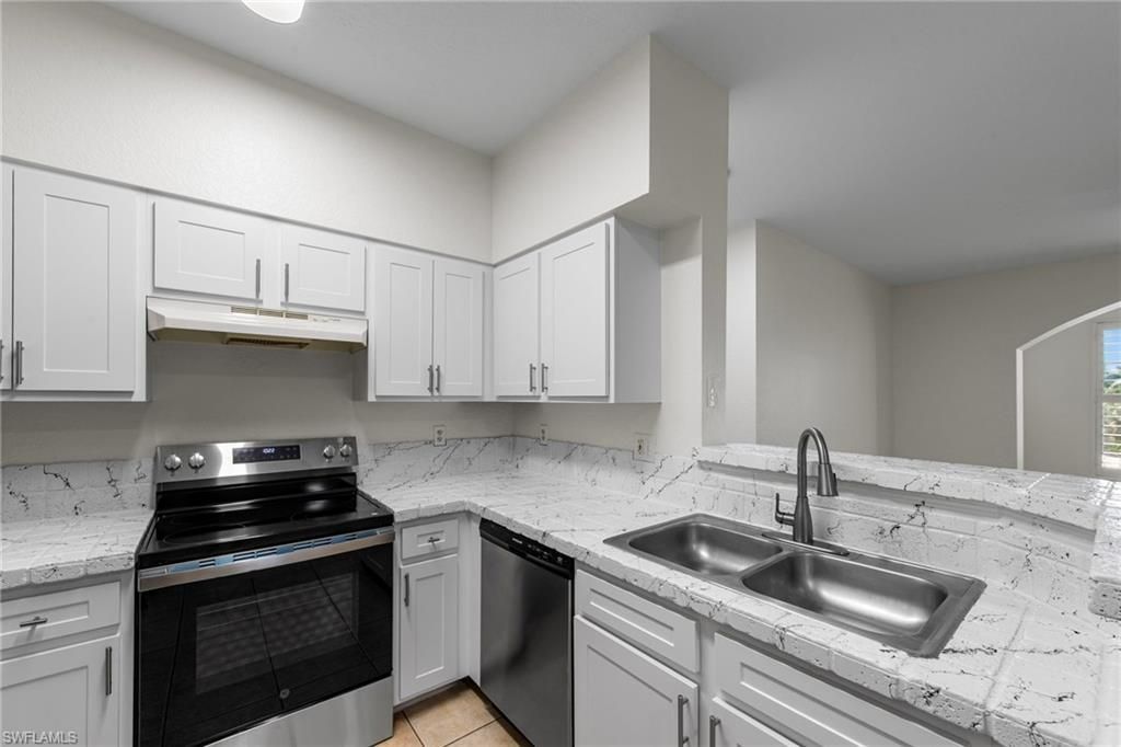 23710 Walden Center Dr , Unit 304, Estero, FL 34134 Photo
