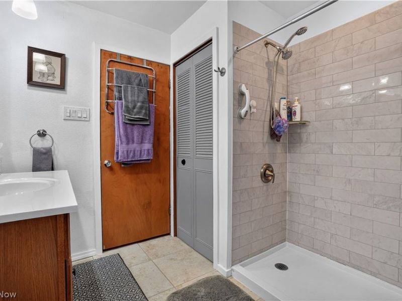 7303 Poore Road, Conneaut, OH 44030 Photo 22