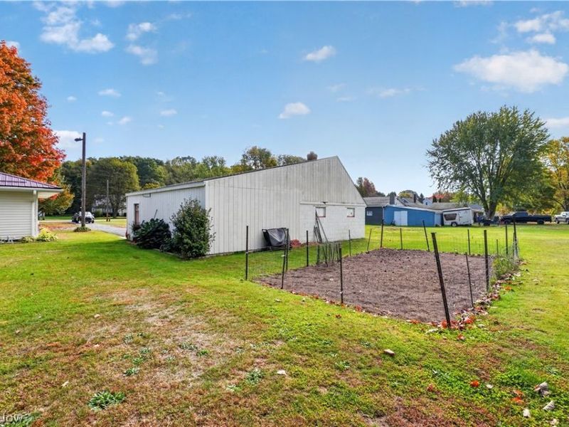 7303 Poore Road, Conneaut, OH 44030 Photo 33