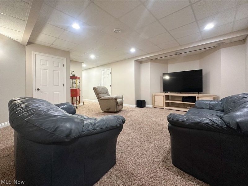 400 Amber Drive SE, Warren, OH 44484 Photo 41