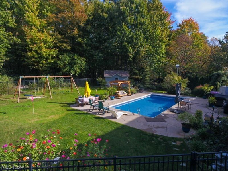 400 Amber Drive SE, Warren, OH 44484 Photo 46
