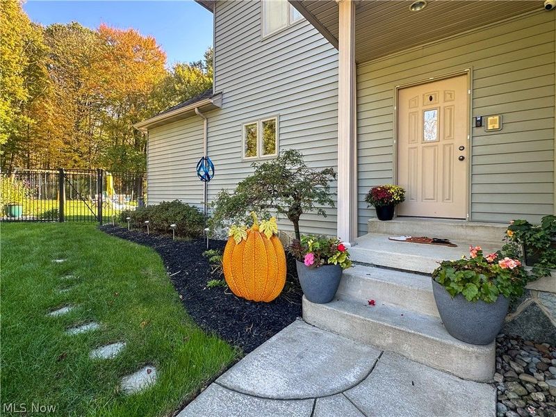 400 Amber Drive SE, Warren, OH 44484 Photo 49