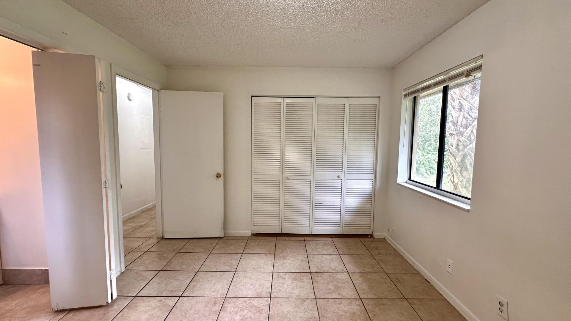 3096 Collin Drive, Unit C, West Palm Beach, FL 33406 Photo