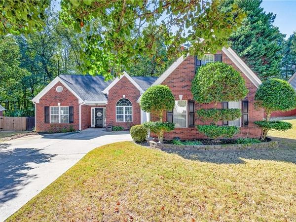 2628 Cascade Cove Drive, Buford, GA 30519