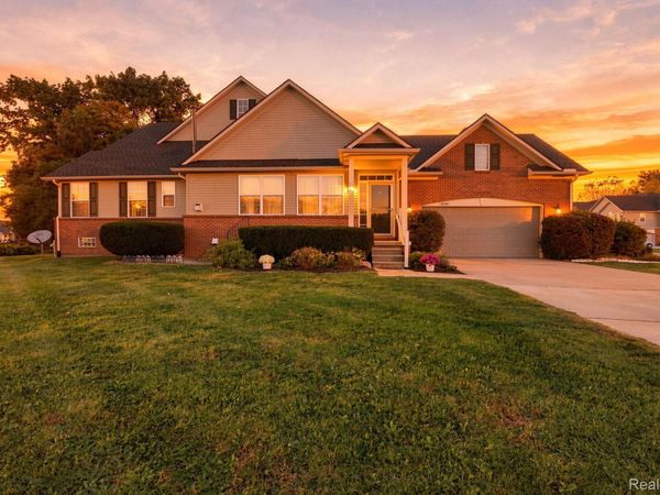 30020 Trail Creek Drive , Huron Township, Mi 48164