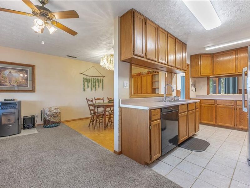 11590 Pansing Road, Brookville, OH 45309 Photo 10