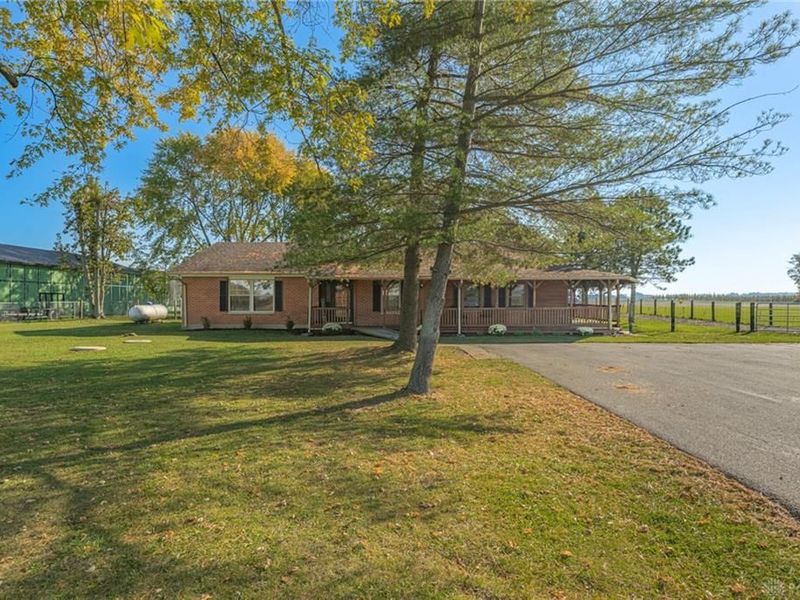 11590 Pansing Road, Brookville, OH 45309 Photo 2