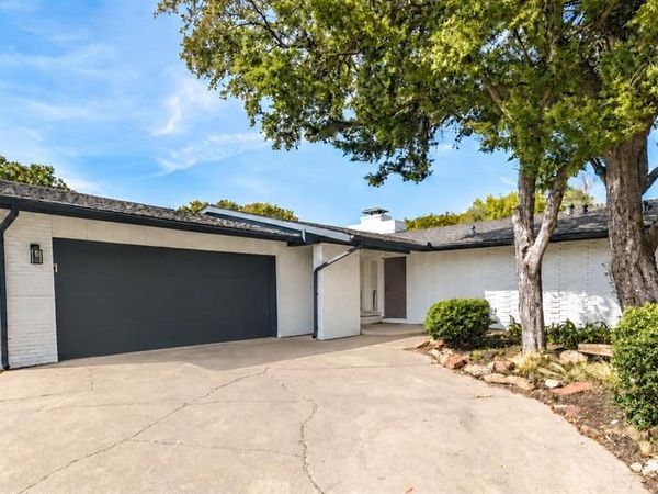 13936 Tanglewood Place , Farmers Branch, TX 75234