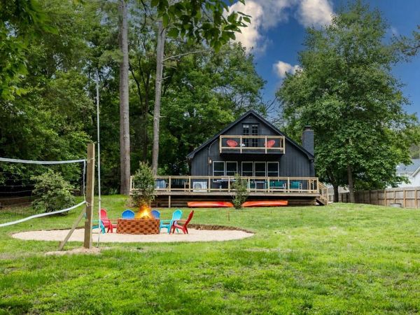 1160 SHIPYARD RD, SHENANDOAH, VA 22849