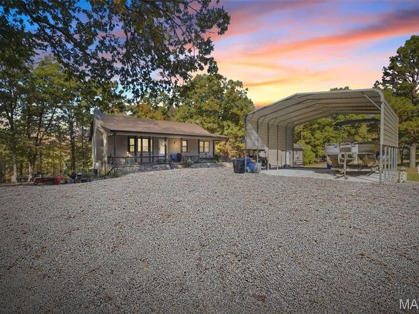42 Lake Shore Dr W , New Florence, MO 63363