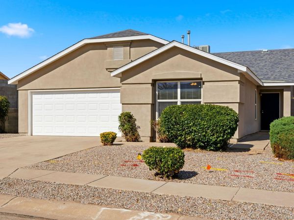 6019 Hemlock Avenue NW, Albuquerque, NM 87114