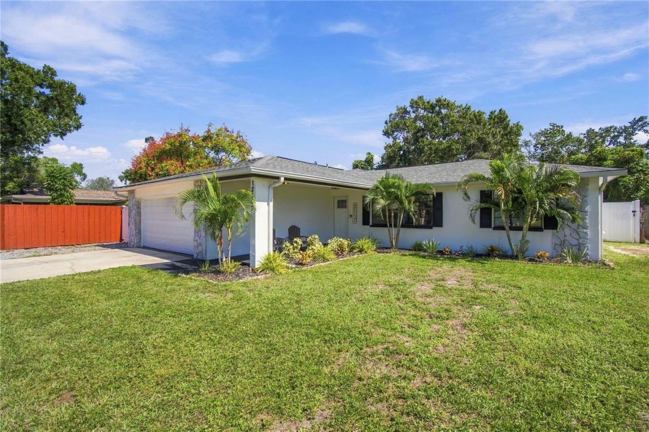 12805 98th Street , Largo, FL 33773 Photo