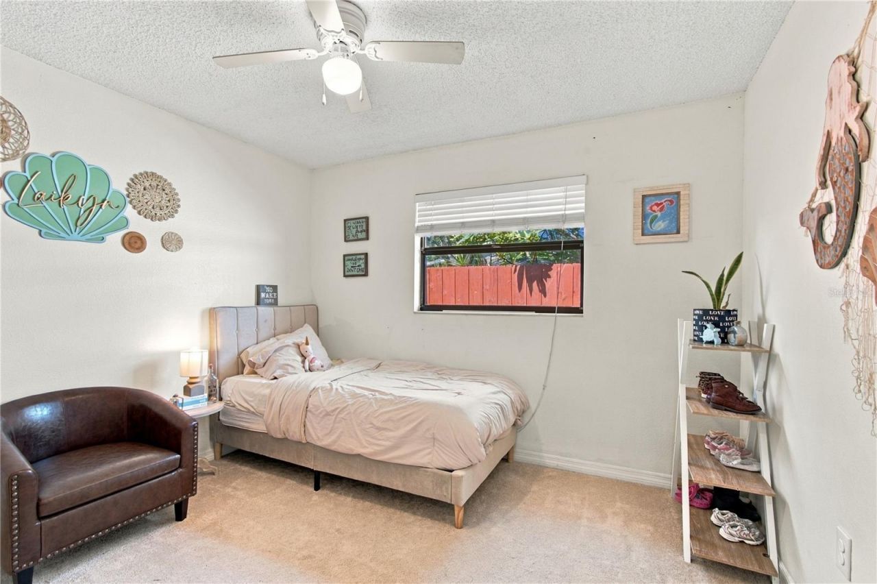 12805 98th Street , Largo, FL 33773 Photo