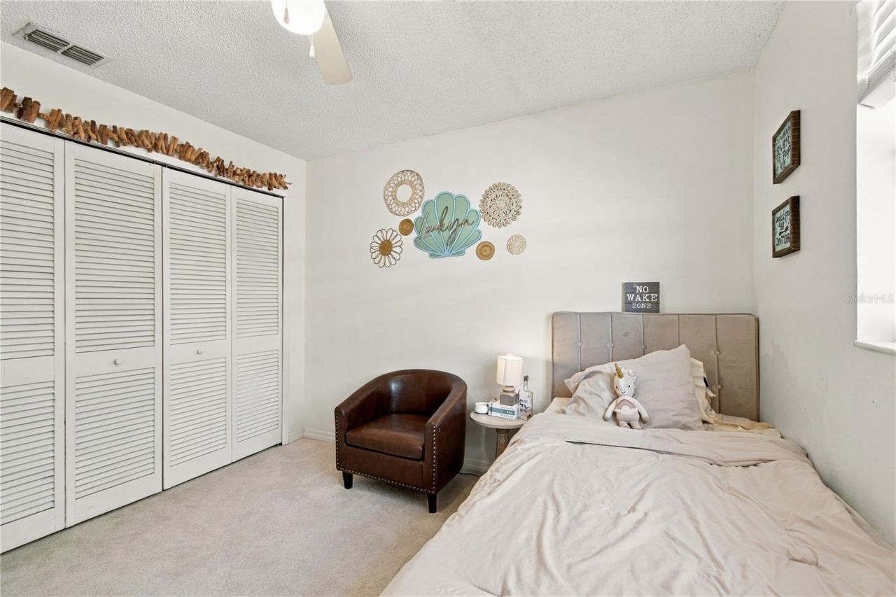 12805 98th Street , Largo, FL 33773 Photo