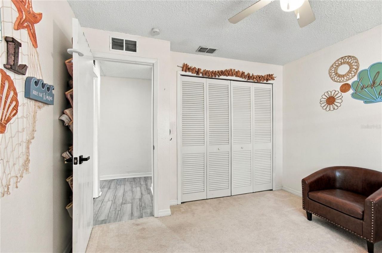 12805 98th Street , Largo, FL 33773 Photo