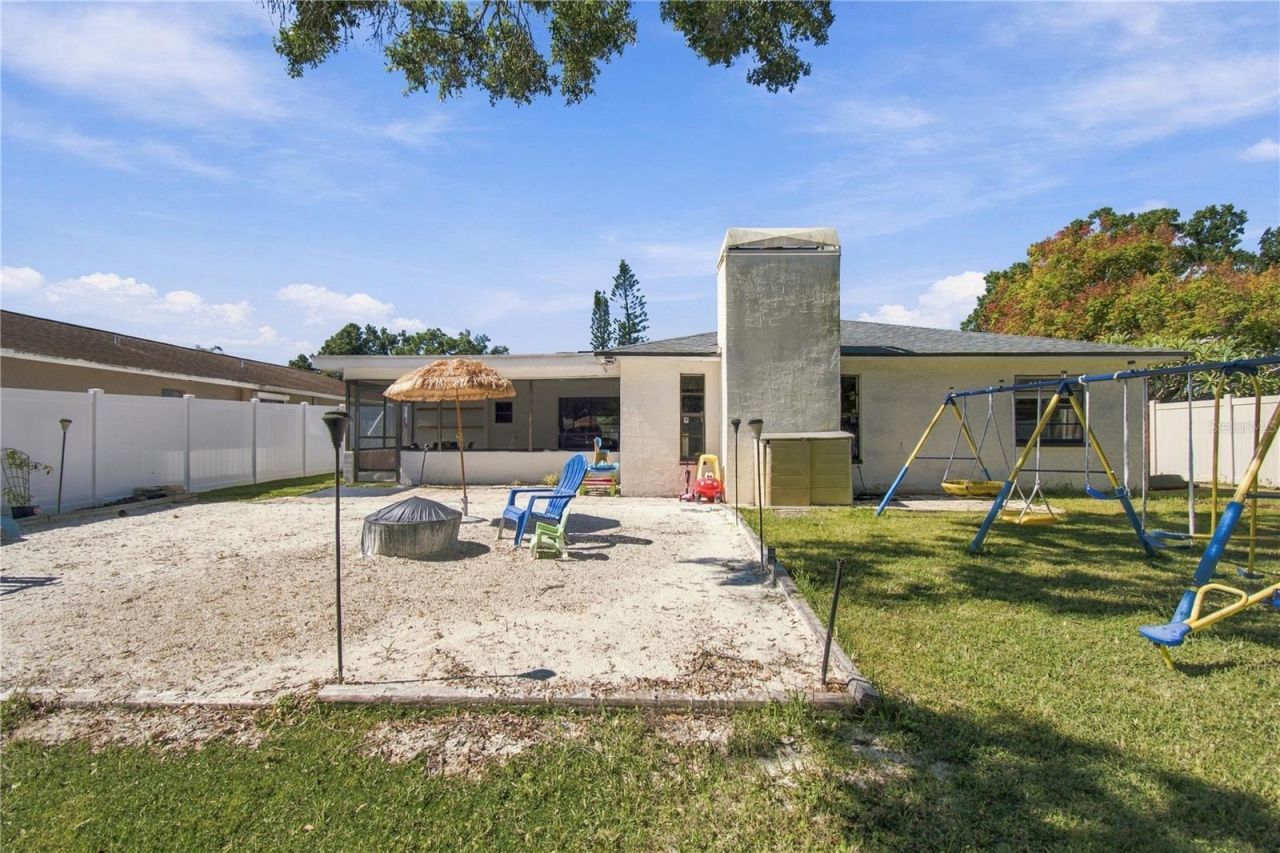 12805 98th Street , Largo, FL 33773 Photo