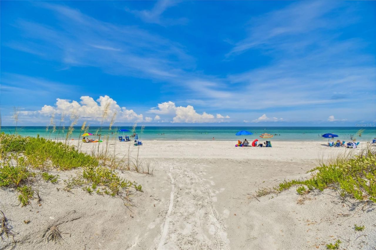 12805 98th Street , Largo, FL 33773 Photo