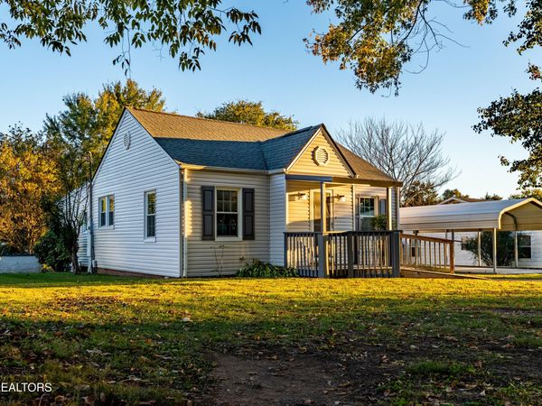 2515 Mentor Rd, Louisville, TN 37777