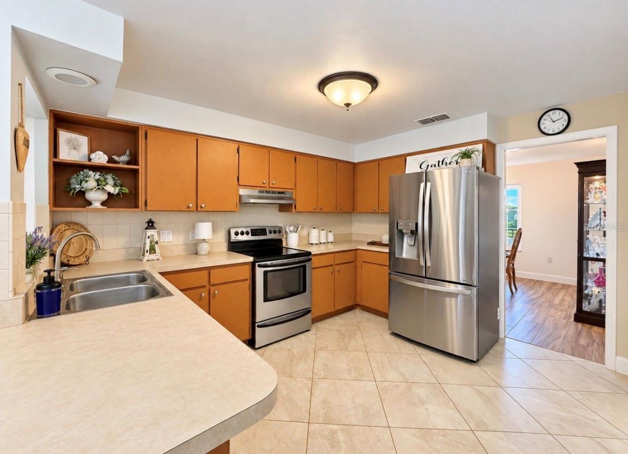 9690 Leeward Avenue , Largo, FL 33773 Photo