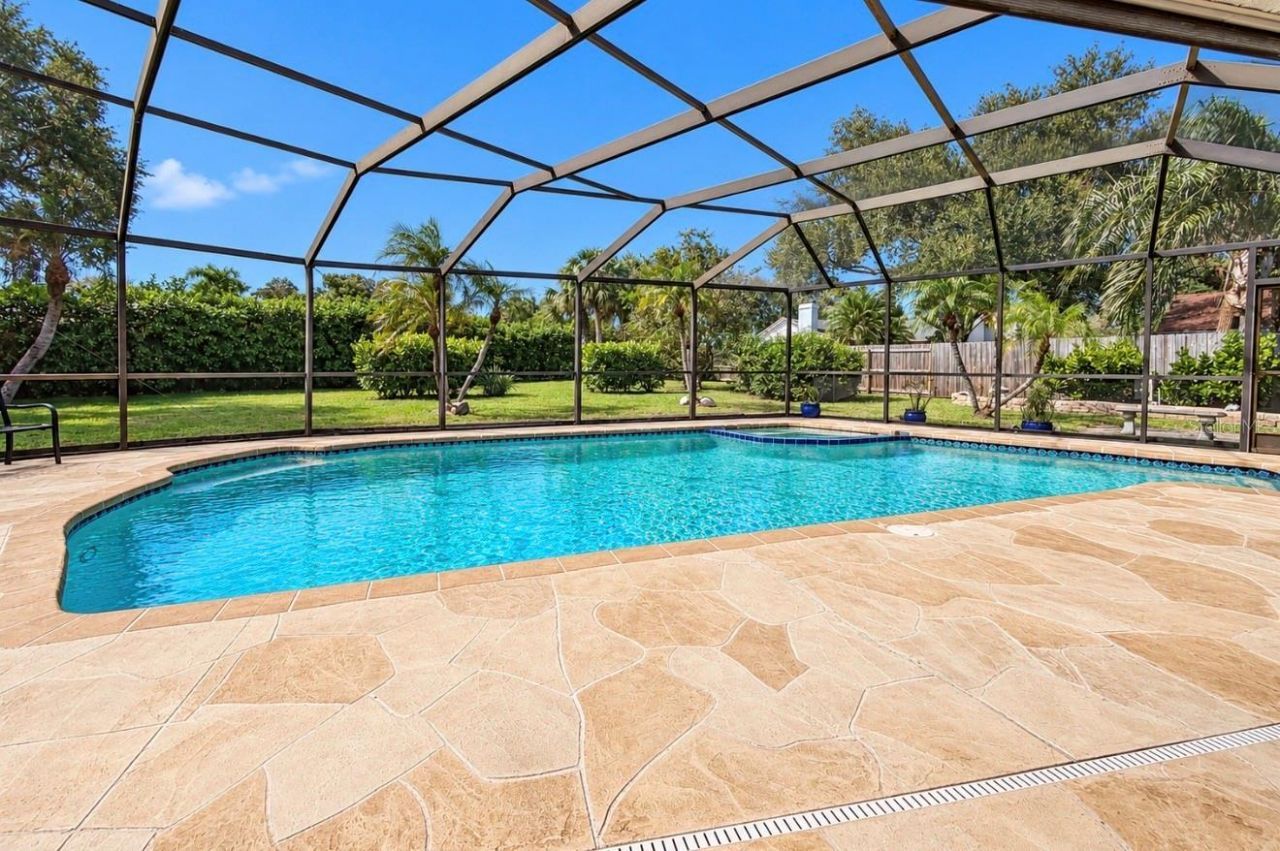 9690 Leeward Avenue , Largo, FL 33773 Photo