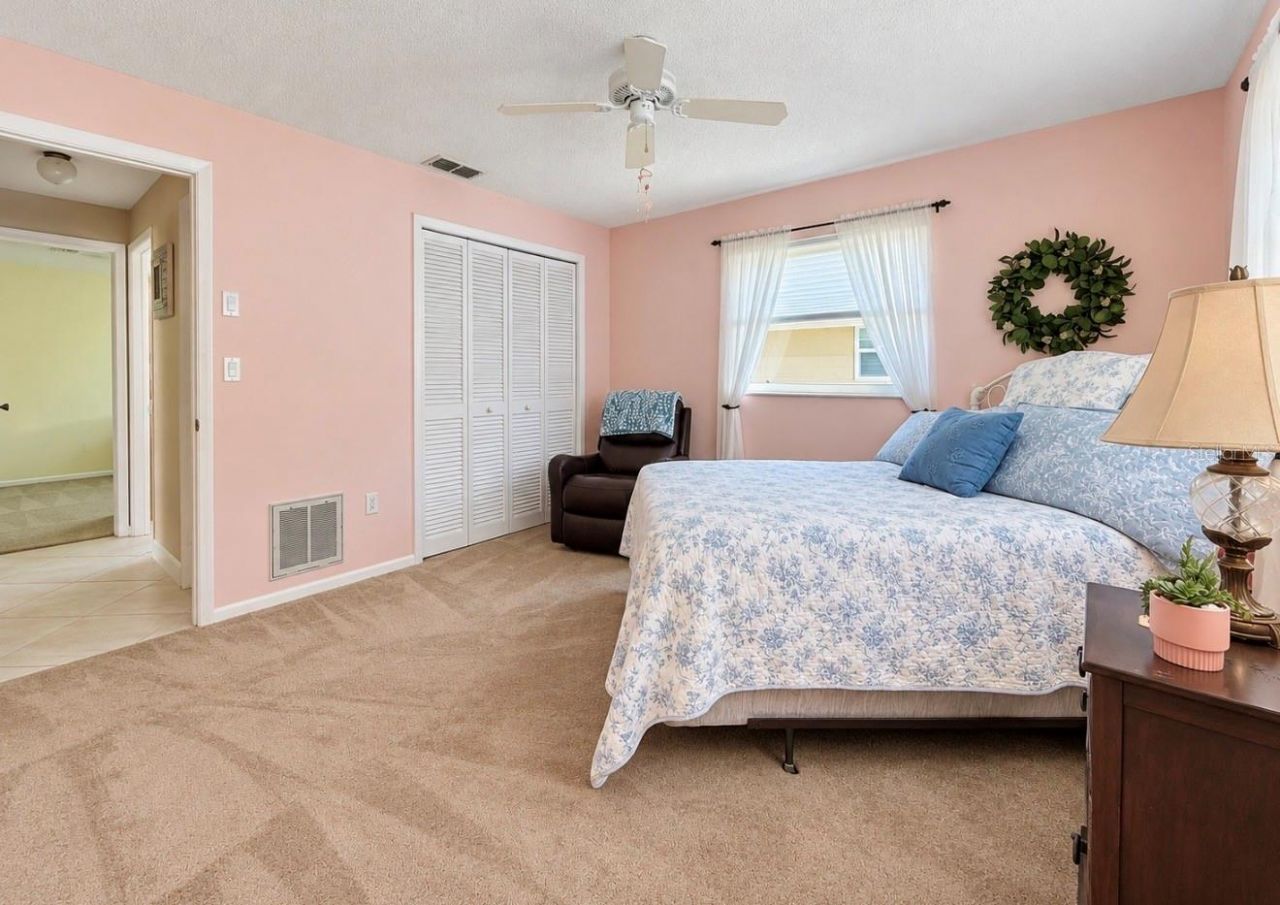 9690 Leeward Avenue , Largo, FL 33773 Photo