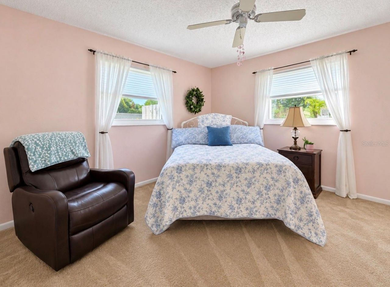 9690 Leeward Avenue , Largo, FL 33773 Photo