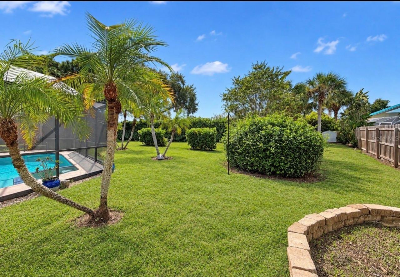 9690 Leeward Avenue , Largo, FL 33773 Photo