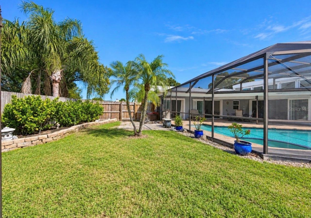9690 Leeward Avenue , Largo, FL 33773 Photo