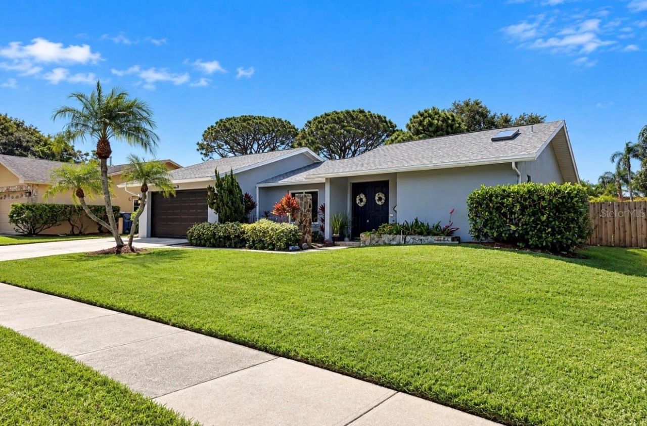 9690 Leeward Avenue , Largo, FL 33773 Photo