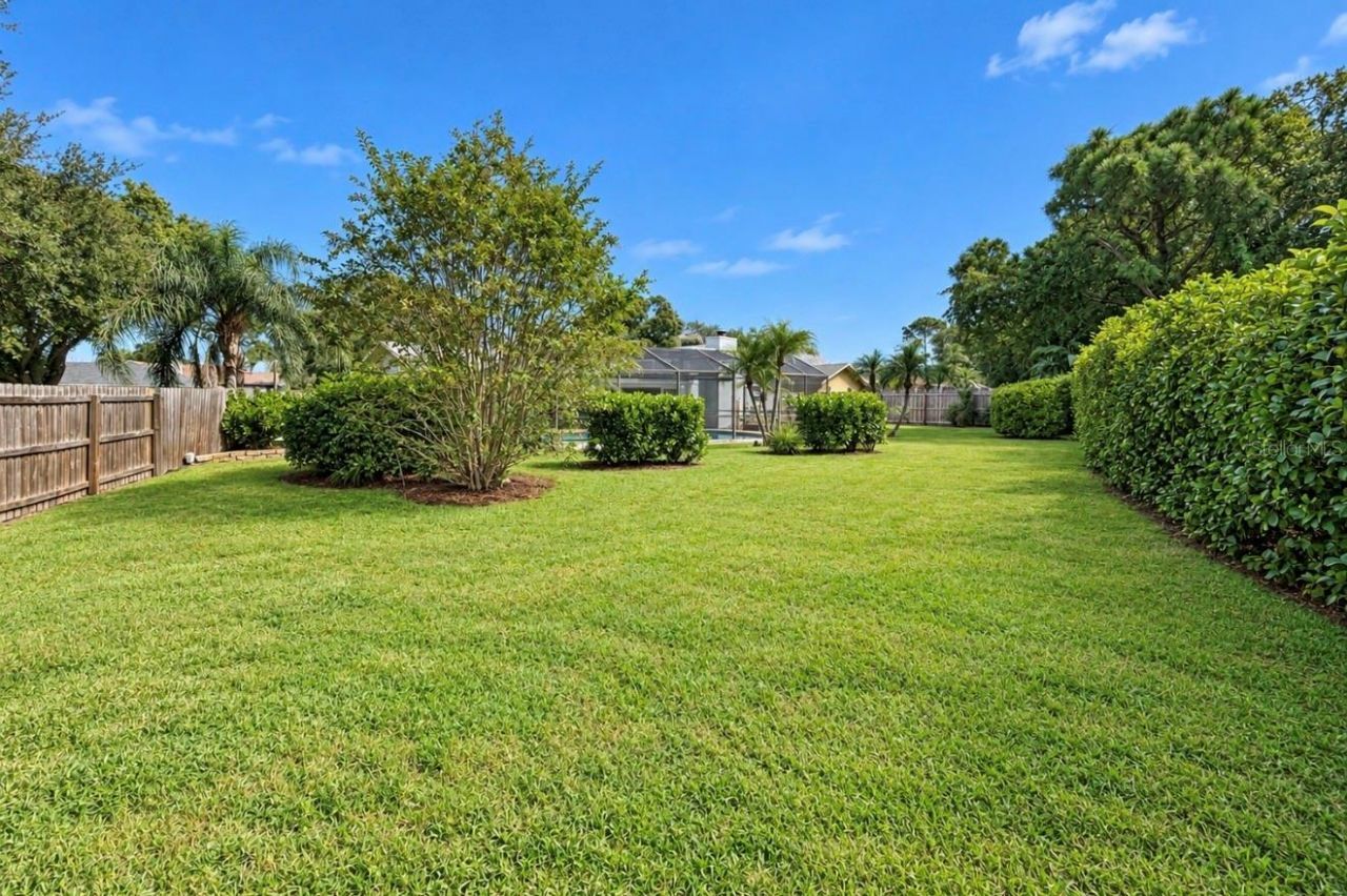 9690 Leeward Avenue , Largo, FL 33773 Photo