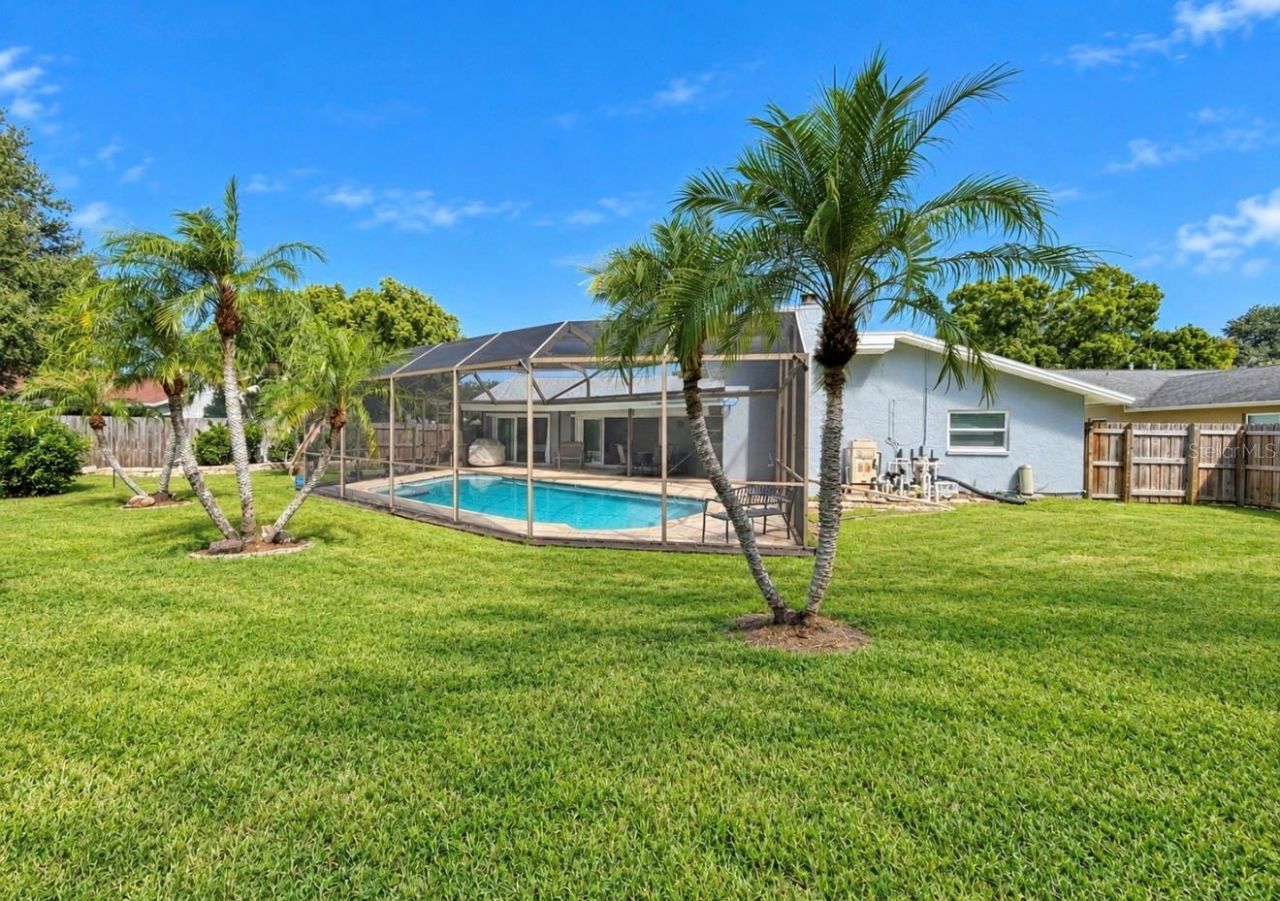 9690 Leeward Avenue , Largo, FL 33773 Photo